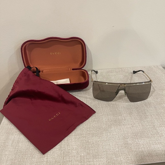 Gucci sunglasses - NEW - Picture 6 of 6